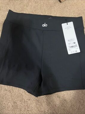 ALO Yoga | Shorts | Alo 5 Airlift Energy Short In Espresso | Poshmark
